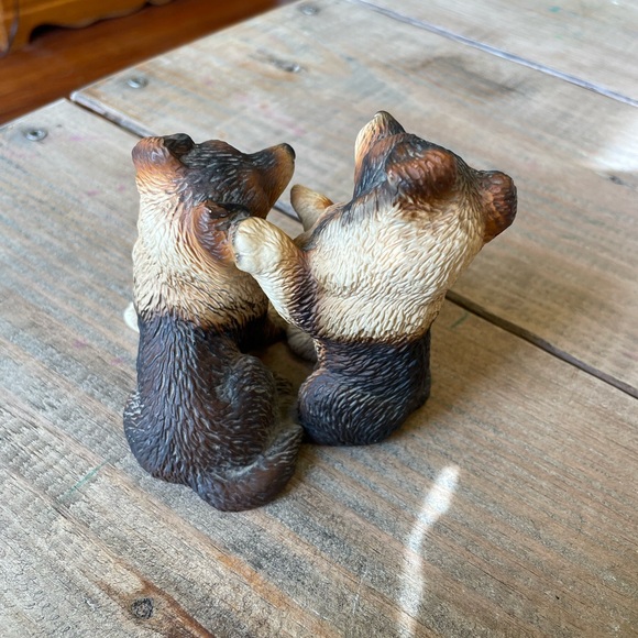 Vintage Playful Puppy Figurine - Picture 2 of 4